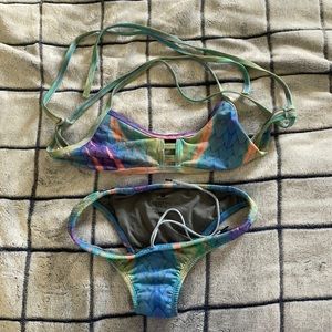 Jolyn 2 piece mermaid like design